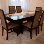 Trpezarijski sto Atlas i stolica Ema